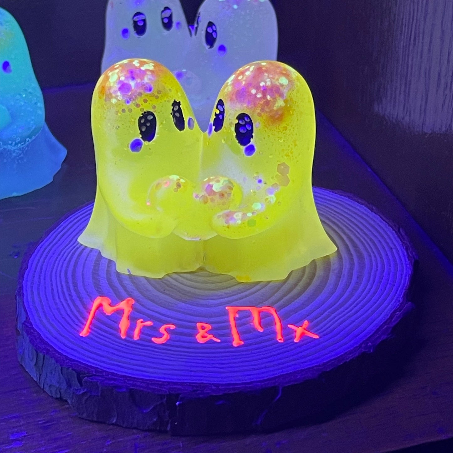 Glow: Ghosts in Love (Bespoke Plinth)